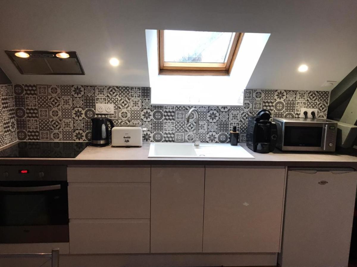 Logement A Brive, Proche Centre-Ville Et Gare, Avec Climatisation - Internet Fibre - Stationnements Gratuit Bagian luar foto