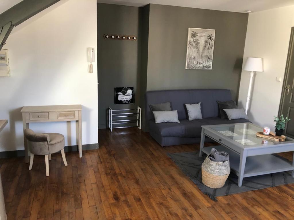 Logement A Brive, Proche Centre-Ville Et Gare, Avec Climatisation - Internet Fibre - Stationnements Gratuit Bagian luar foto