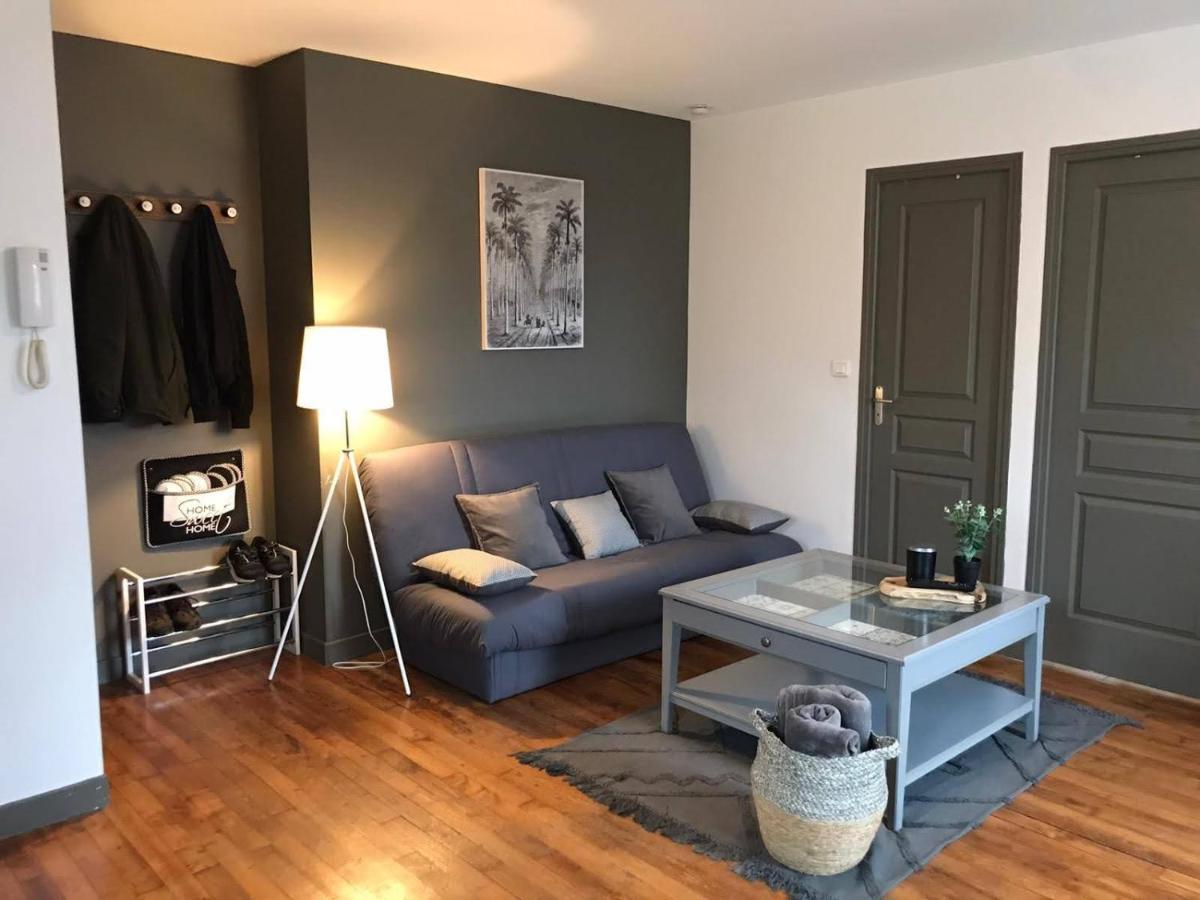Logement A Brive, Proche Centre-Ville Et Gare, Avec Climatisation - Internet Fibre - Stationnements Gratuit Bagian luar foto